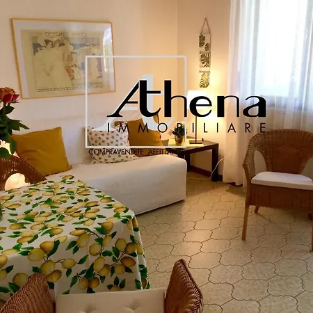 Zipser 23 公寓 格拉多